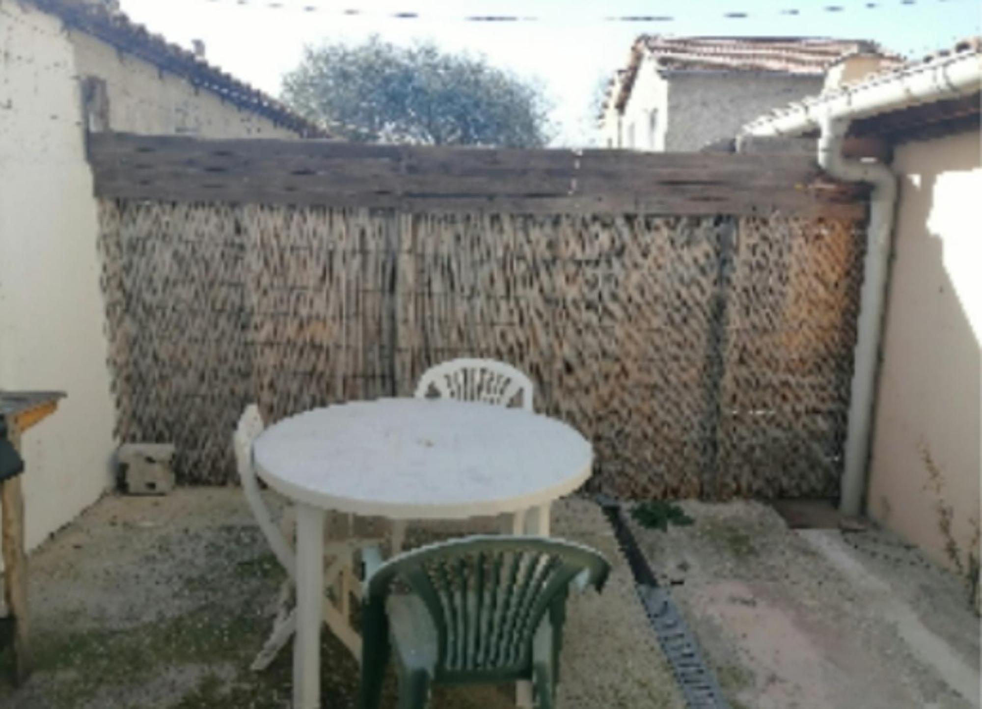Appartement Charmant A Avignon 50 M² Terrasse Privee Εξωτερικό φωτογραφία